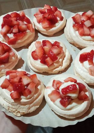 Una foto de Mini Pavlovas