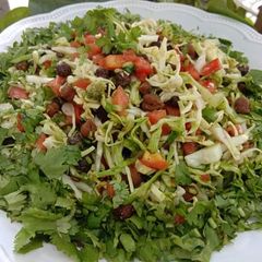 A picture of Cheakpea Cabbage Salad.