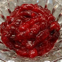 A picture of Cranberry and Clementine Sauce.