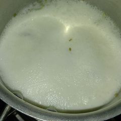 A picture of Elaichi milk.