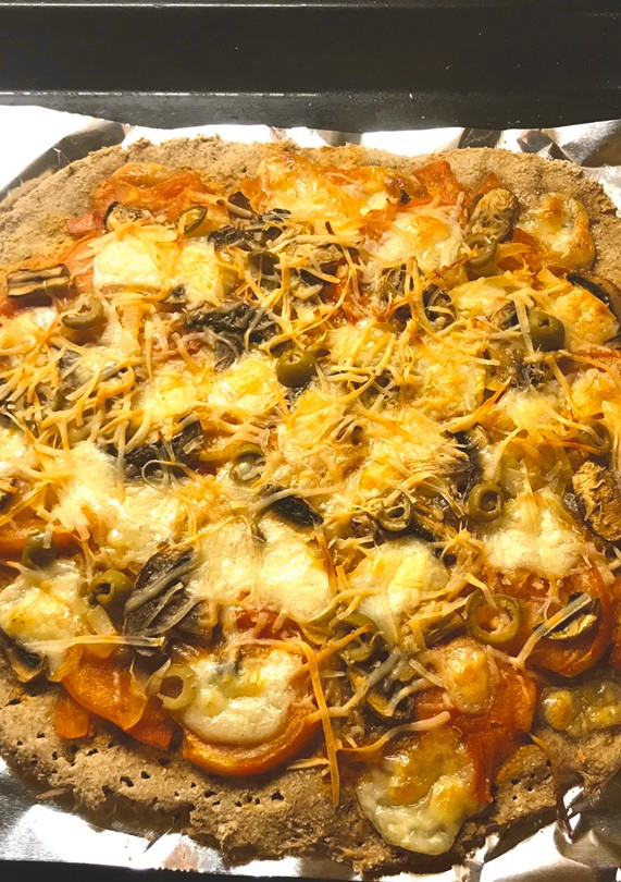 Una foto de Pizza casera saludable
