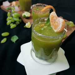 কমলা আঙ্গুর মসালা পাঞ্চ(orange grapes masala punch recipe in bengali) রেসিপির প্রধান ছবি