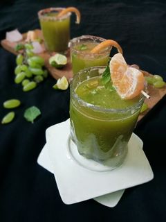 কমলা আঙ্গুর মসালা পাঞ্চ(orange grapes masala punch recipe in bengali) রেসিপির প্রধান ছবি