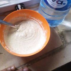 A picture of Oat and banana.