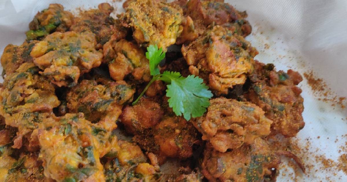 Palak Gobi pakode Recipe by Reena Wadhwa - Cookpad