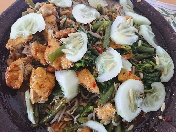Cara Gampang Menyiapkan Resep Rujak Sayur Petis Madura yang Enak Banget Anti Ribet, Sempurna