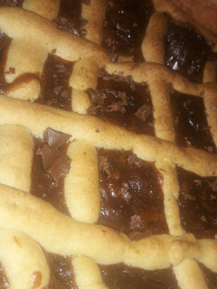 Una foto de Pasta frola de dulce de leche y chocolate