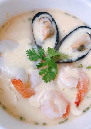รูปของ ไข่ตุ๋นซีฟู้ดคอกเทลง่ายๆ ด้วยซึ้งไฟฟ้า เนียนนุ่มหอมหวล🥚🐟🐚