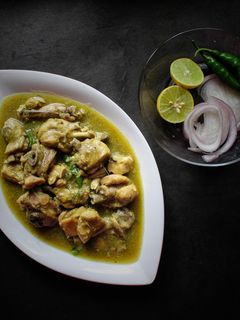 A picture of Andhra Style Chilli Chicken.