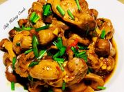 A picture of mề gà xào thập cẩm