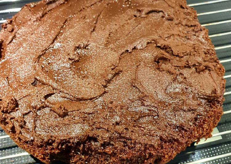 Pastel fudge de chocolate súper fácil