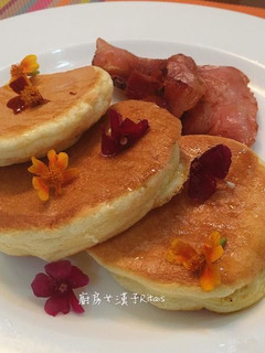 蓬鬆厚鬆餅（免模具） 的食譜成品照片