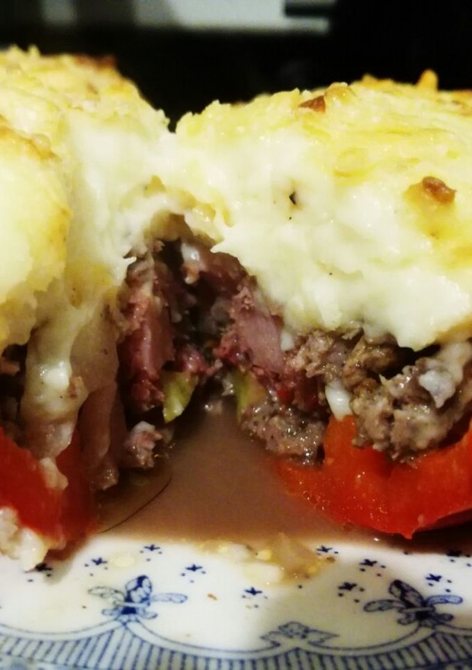 Una foto de Morrones rellenos !!🌶