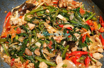 Cara Gampang Membuat Cah Kangkung Tuna Tauco, Lezat Sekali