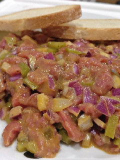 Una foto de Steak tartar