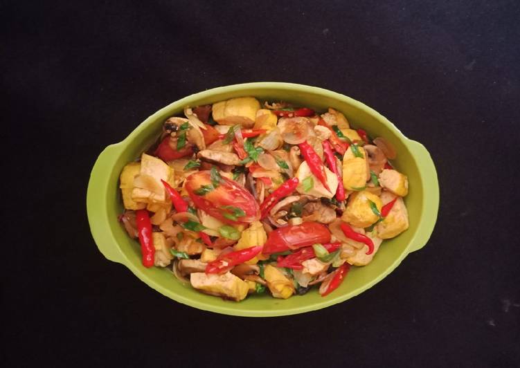 Recipe: Appetizing Tumis Jamur Kancing Tahu