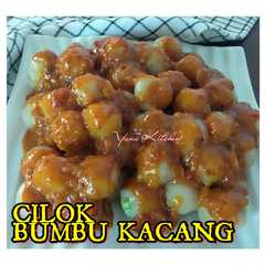 รูปของ 105. Cilok Bumbu Kacang