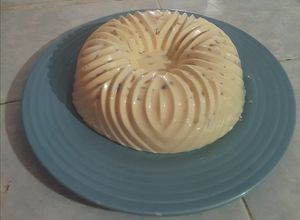 Una foto de Gelatina de dulce de camote
