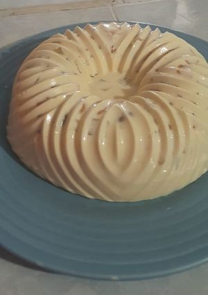 Una foto de Gelatina de dulce de camote