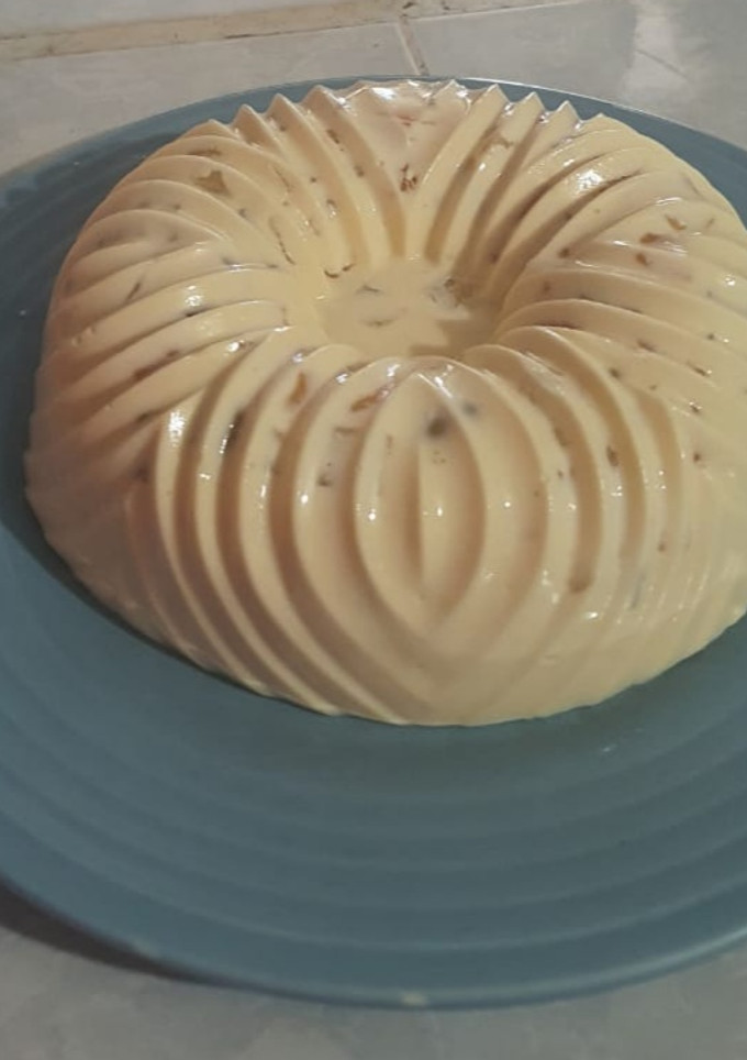 Una foto de Gelatina de dulce de camote