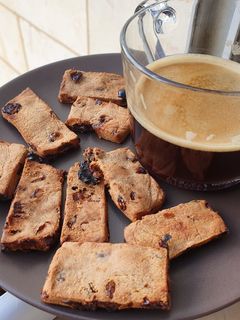 Une photo de Biscuits croquants vegan, sans gluten, sans sucre et sans beurre
