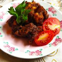 รูปของ Ayam Kretep (Bumbu Hitam) Khas Madura