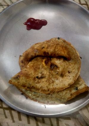 ऑमलेट (OMELETTE RECIPE IN HINDI) रेसिपी मुख्य फोटो