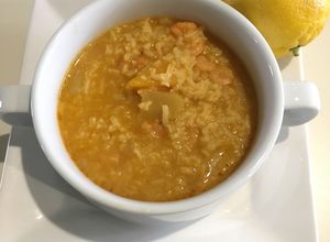 Una foto de Arroz con Camarones Borrachos #semana santa