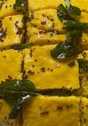 A picture of Khaman dhokla.