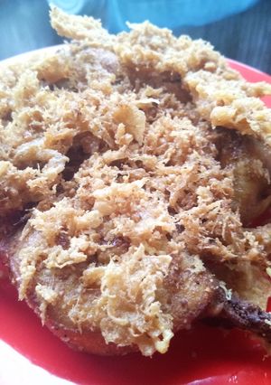 Foto resep Ayam goreng kremes bumbu instan