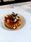 Fusilloni con melanzane e scamorza affumicata