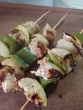 Brochetes de pollo 🐓 con poquitos ingredientes 😋💚