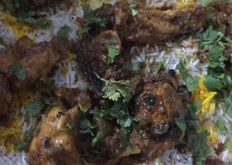 How to Make HOT Chicken Biryani by Mahi Ahsan Shah