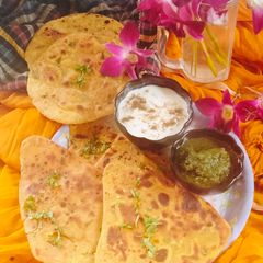 A picture of Fenugreek paratha methi paratha.