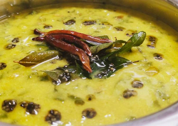 How to Prepare Quick Kerala Style Dal Palak