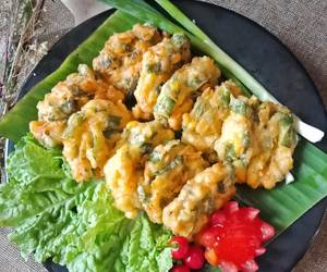 Siap Saji Bakwan jagung bayam Hari Ini