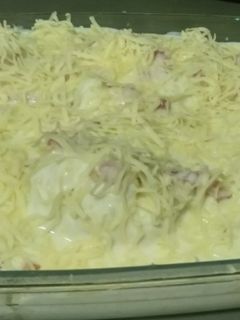 Una foto de Coliflor con bacon y bechamel