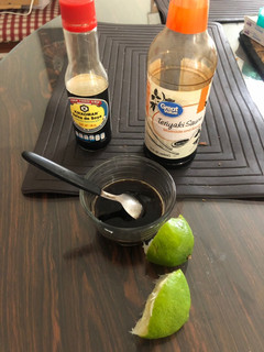 Una foto de Salsa de soya para sushi