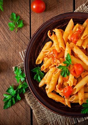 O poză a rețetei Paste cu unt si sos de bolognese🧈🍝.