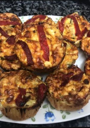 Una foto de 348. Mini tartatelas de hortalizas y alcachofas (entrante verdura/ picoteo)