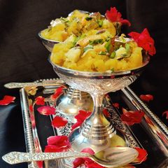 A picture of Moong daal halwa.