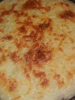 Una foto de Pastel de papas rico y fácil :)
