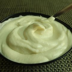 A picture of Toum.