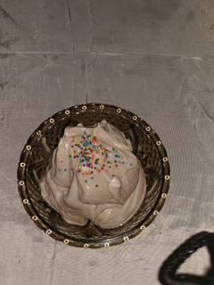 A picture of Ice cream.