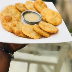 A picture of Milk crackers.