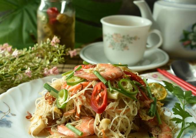 Ternyata begini lho! Bagaimana cara buat Bihun Goreng SINGAPORE  lezat