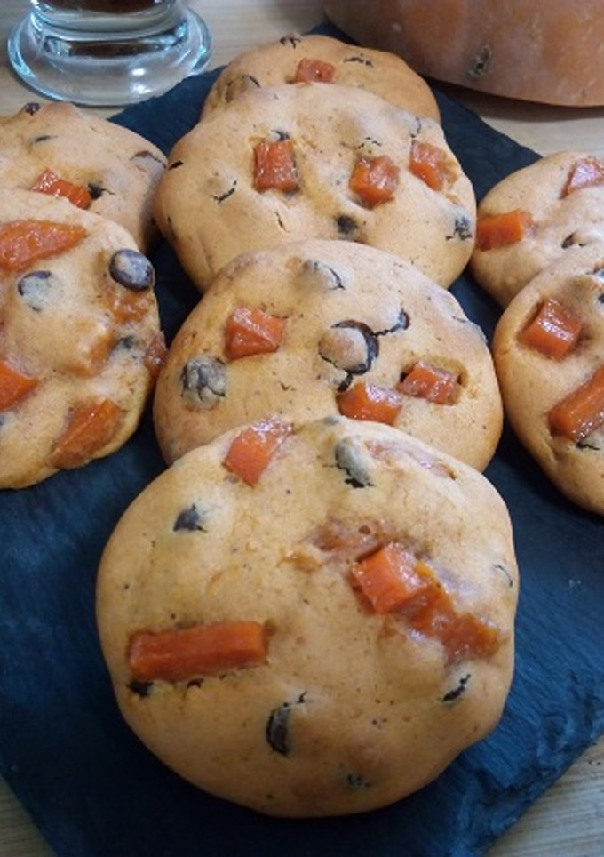 Una foto de Cookies de Calabaza y Chips de Chocolate