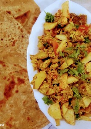 A picture of Potato  Egg  Bhurji.