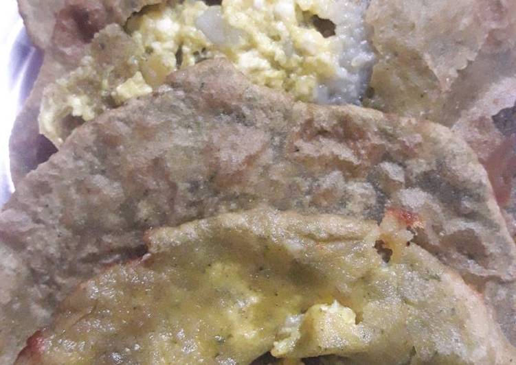 Recipe of Speedy Methi fill paneer paratha