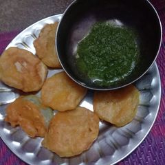 A picture of Lauki ke pakode.